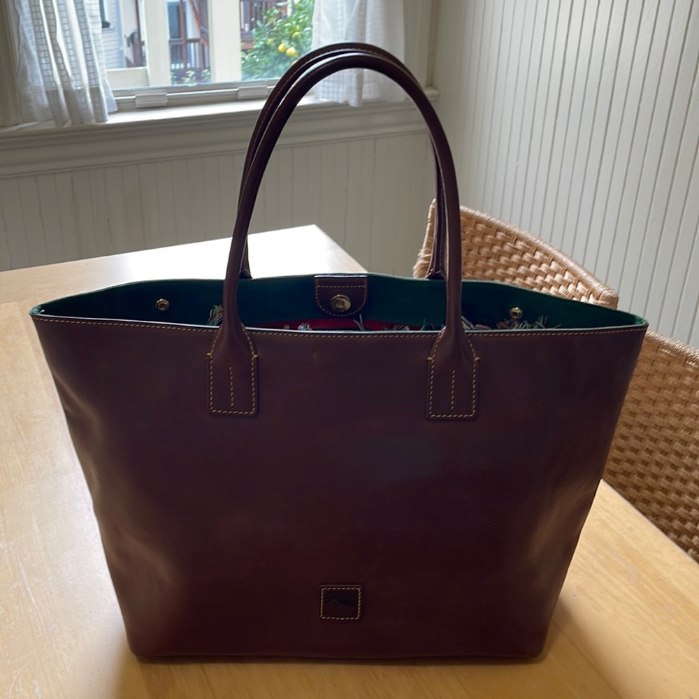 Dooney & Bourke - Florentine Medium Russel Bag